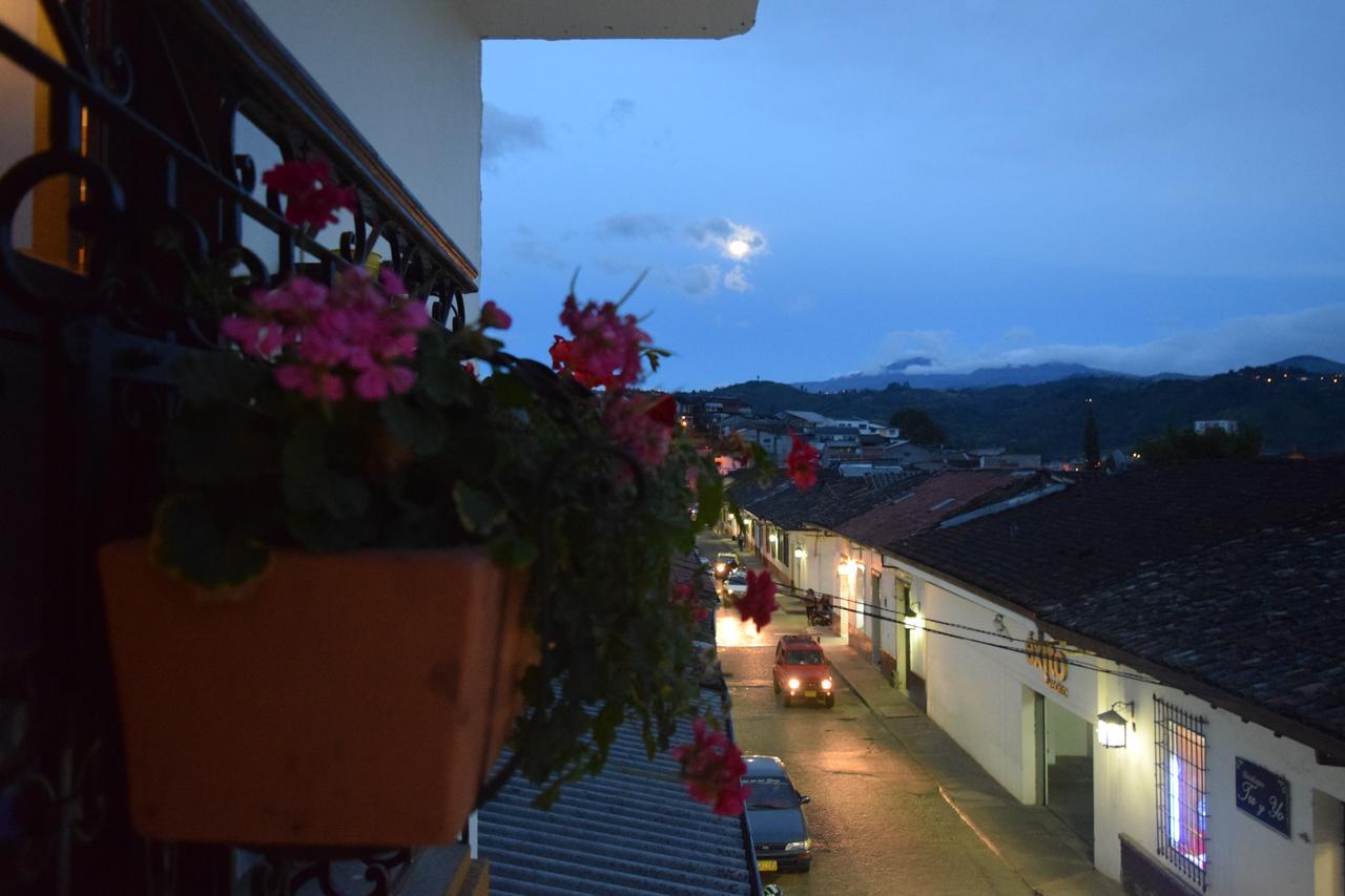 Les Balcons Hostel Popayan Exteriör bild